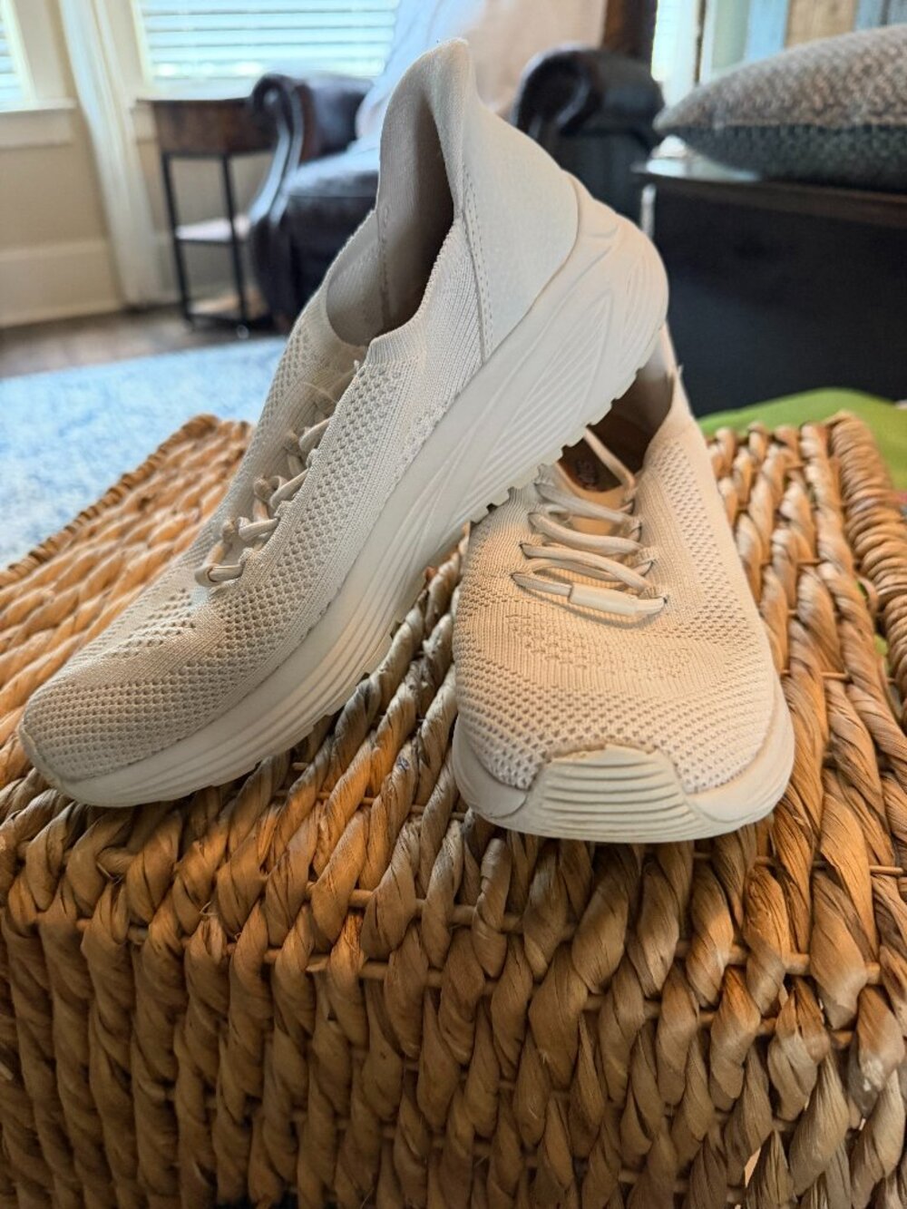 Sketchers Slip In's